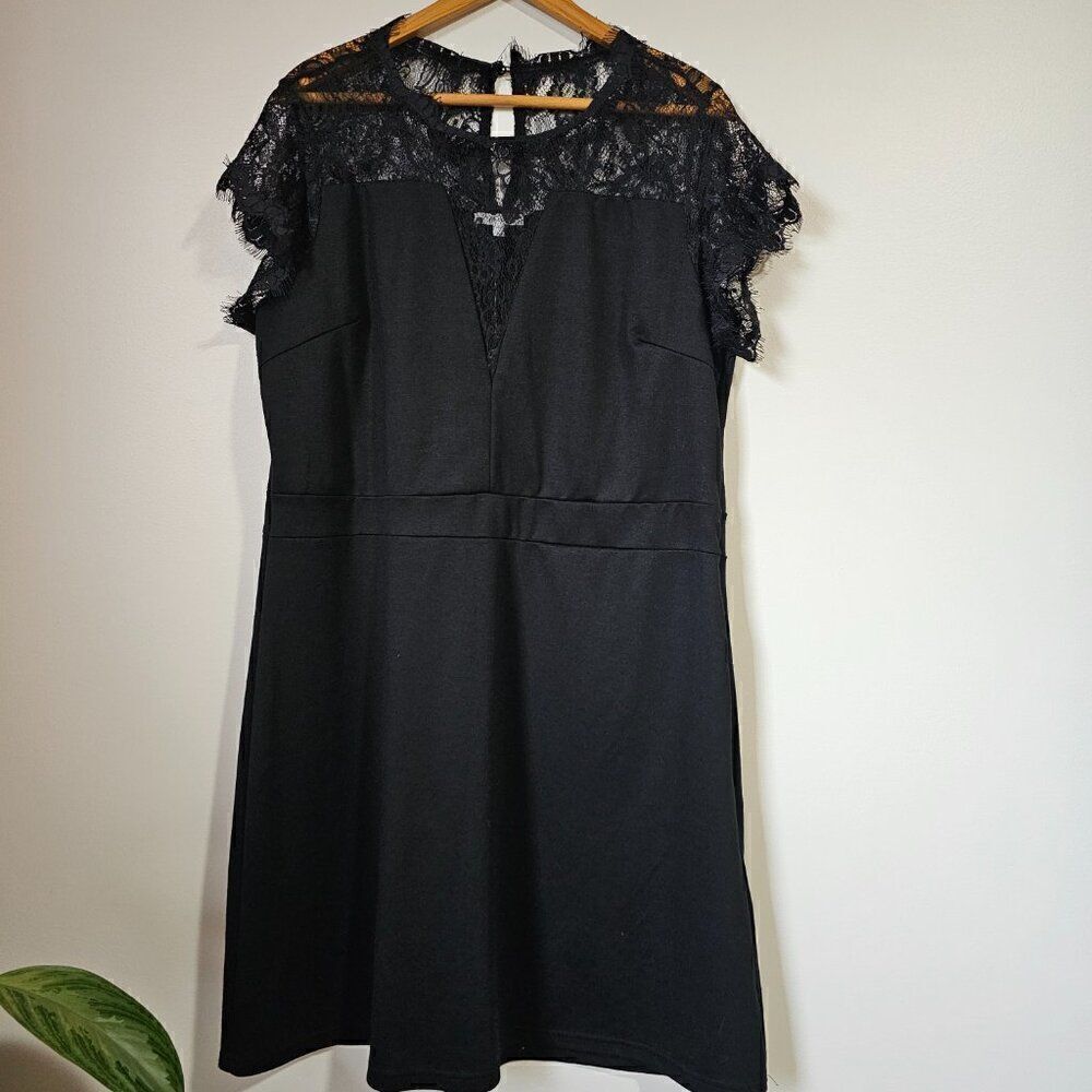 NWT MAURICES BLACK LACED SHORT DRESS SIZE 0 / 14